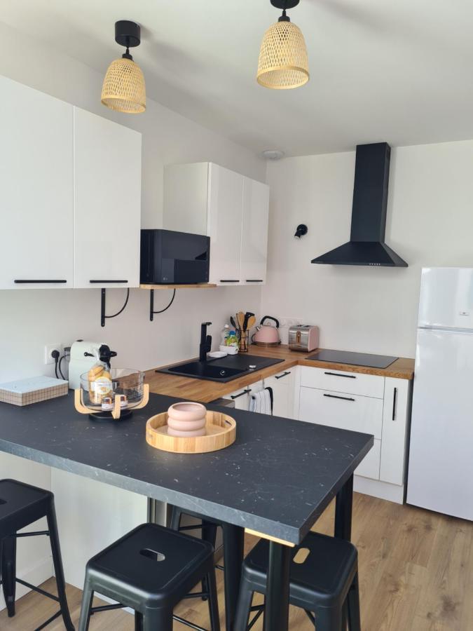 Location La Rebelle - La Rochelle B Apartment Bagian luar foto