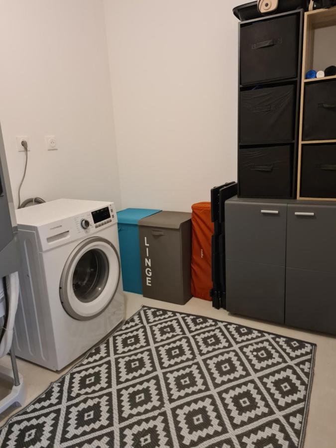 Location La Rebelle - La Rochelle B Apartment Bagian luar foto